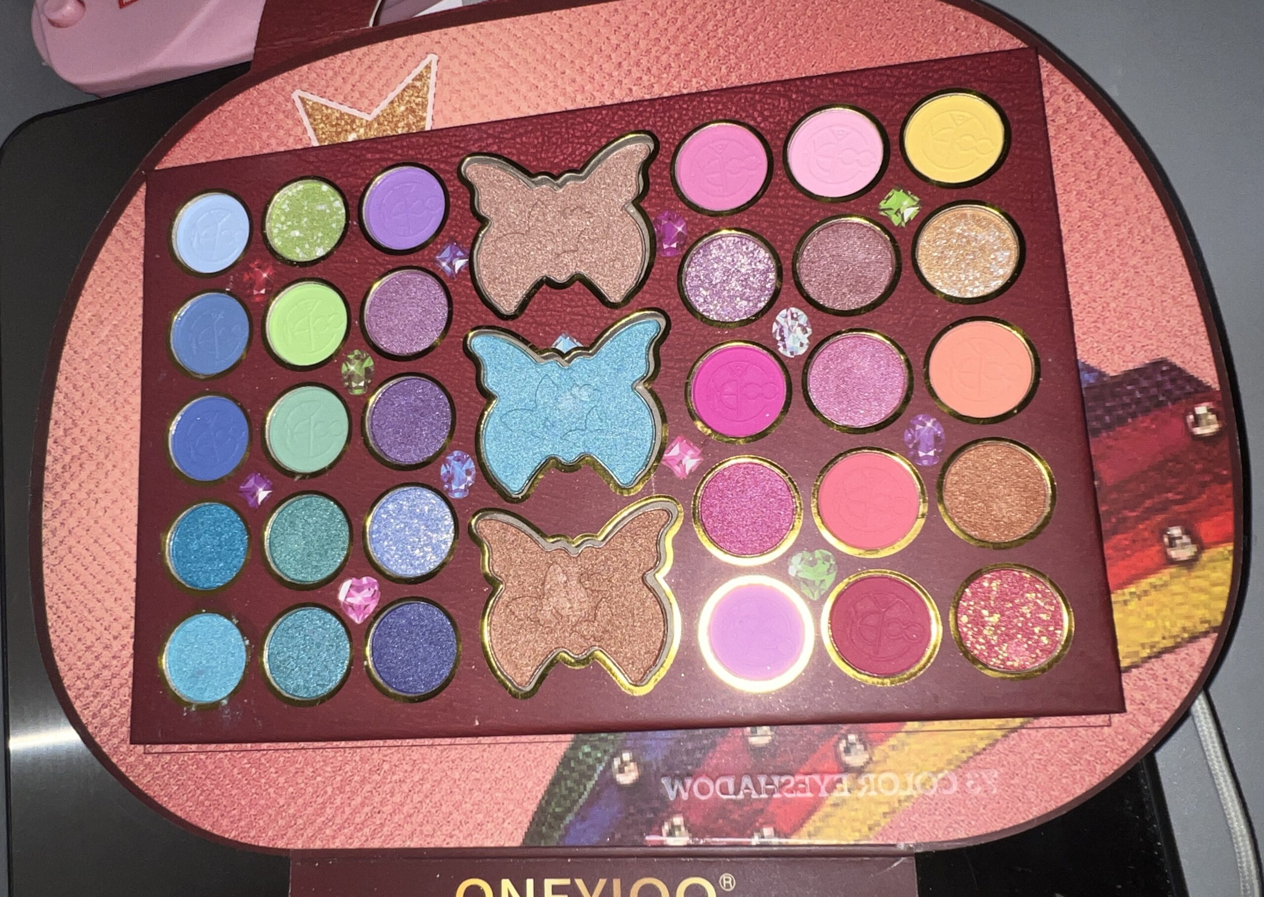 Eyeshadow Palette – 73 Farben im Koffer-Design – Bild 3